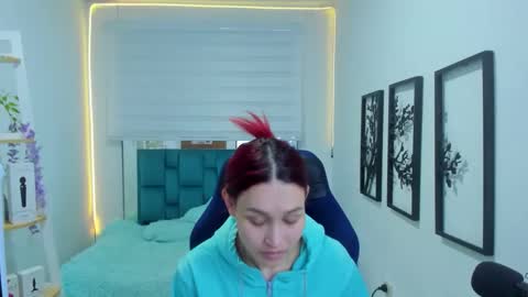 naomy online show from November 2025 11:50:01 PM