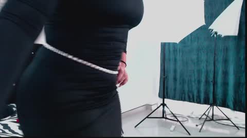 Snapshot of naomy_mature chatting on April 2026 02:14:01 PM Naomy online show from April 2026 02:14:01 PM