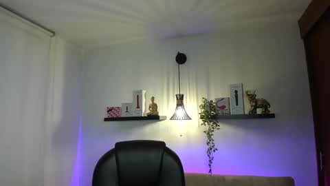 Snapshot of naomy_stanley chatting on March 2026 01:34:02 AM Naomy Stanley online show from March 2026 01:34:02 AM