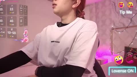 Snapshot of naomy_tay1 chatting on December 2025 02:19:01 AM Naomy online show from December 2025 02:19:01 AM