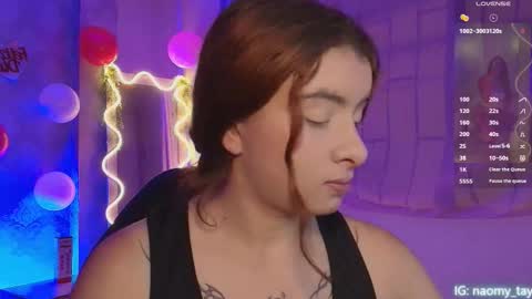 Snapshot of naomy_tay1 chatting on February 2026 04:08:01 AM Naomy online show from February 2026 04:08:01 AM