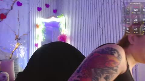 Snapshot of naomy_tay1 chatting on February 2026 03:06:01 AM Naomy online show from February 2026 03:06:01 AM