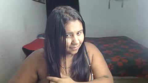 Snapshot of naomyandpablot chatting on April 2026 02:44:01 AM naomyandpablot online show from April 2026 02:44:01 AM
