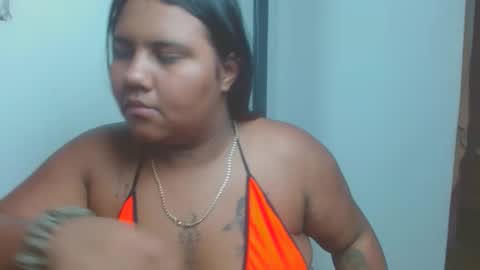 Snapshot of naomyandpablot chatting on June 2026 06:08:01 AM naomyandpablot online show from June 2026 06:08:01 AM