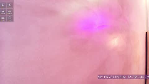 Snapshot of naomymonroe_ chatting on November 2025 09:58:01 PM Naomy online show from November 2025 09:58:01 PM