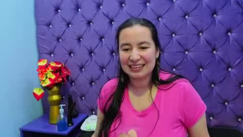 Snapshot of naomyprinces_ chatting on October 2025 02:25:02 PM Bulma Heidi online show from October 2025 02:25:02 PM