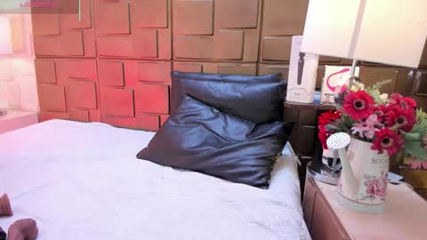 nao online show from September 2025 01:27:01 PM