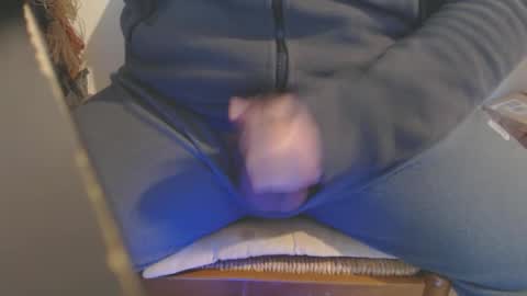 NapolICazzo online show from December 2024 08:37:02 AM