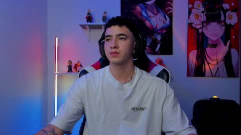 Snapshot of naranjo_seb chatting on December 2024 04:03:02 AM sebastian online show from December 2024 04:03:02 AM