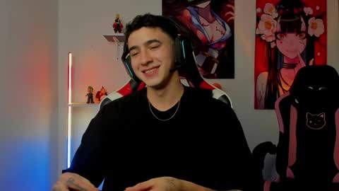 Snapshot of naranjo_seb chatting on December 2024 06:00:02 AM sebastian online show from December 2024 06:00:02 AM