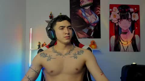 Snapshot of naranjo_seb chatting on December 2024 04:09:02 AM sebastian online show from December 2024 04:09:02 AM