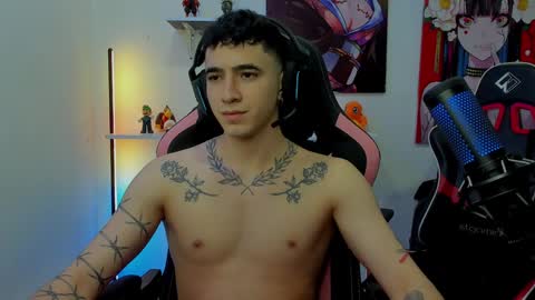 Snapshot of naranjo_seb chatting on December 2024 05:07:02 AM sebastian online show from December 2024 05:07:02 AM