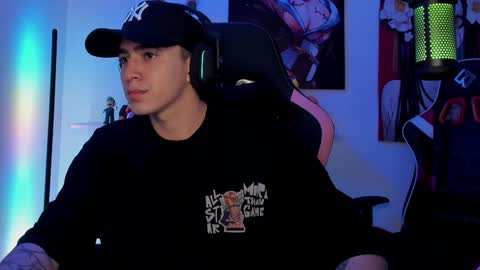 Snapshot of naranjo_seb chatting on December 2024 05:21:01 AM sebastian online show from December 2024 05:21:01 AM