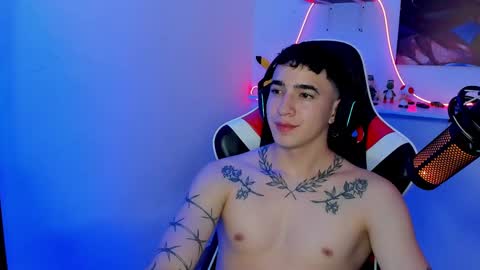 Snapshot of naranjo_seb chatting on February 2025 07:12:02 AM sebastian online show from February 2025 07:12:02 AM