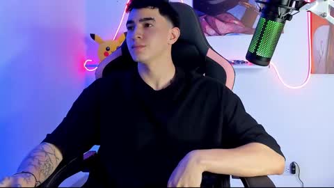 Snapshot of naranjo_seb chatting on March 2025 06:54:02 AM sebastian online show from March 2025 06:54:02 AM