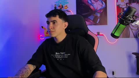 Snapshot of naranjo_seb chatting on March 2025 03:13:01 AM sebastian online show from March 2025 03:13:01 AM