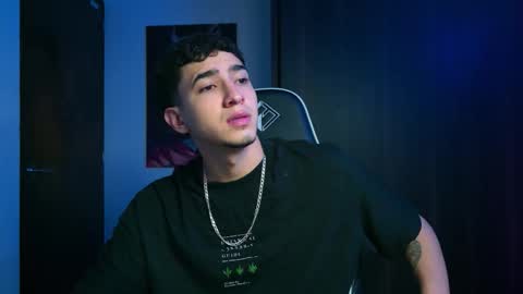 Snapshot of naranjo_seb chatting on October 2025 10:27:01 AM sebastian online show from October 2025 10:27:01 AM