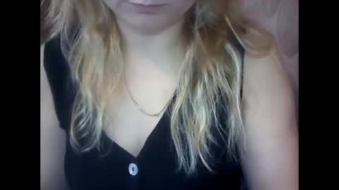 NarcisJill online show from October 2025 10:37:01 AM