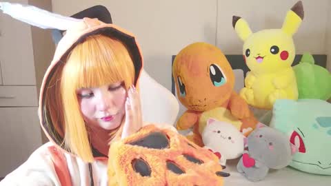 Snapshot of naree_masaki chatting on September 2025 01:57:02 PM Naree online show from September 2025 01:57:02 PM