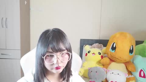 Snapshot of naree_masaki chatting on October 2025 11:44:02 AM Naree online show from October 2025 11:44:02 AM
