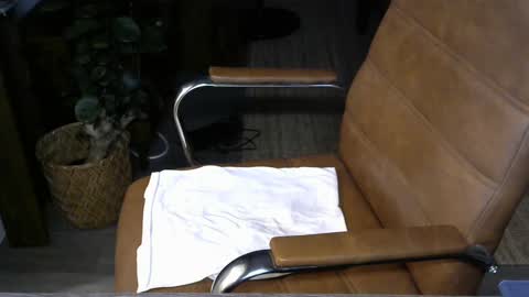 nareth338 online show from October 2025 03:34:02 AM