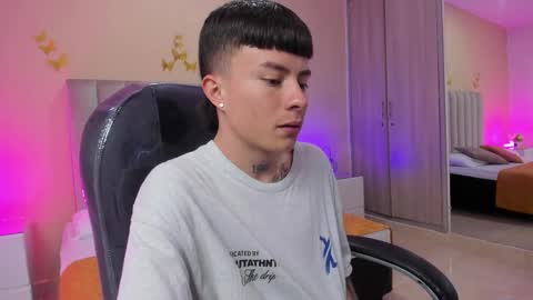 Nascary Fox online show from January 2026 07:52:02 PM