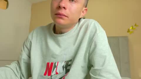 Snapshot of nascary_fox chatting on June 2026 12:59:01 PM Nascary Fox online show from June 2026 12:59:01 PM