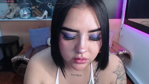 nashly_dream online show from October 2025 10:18:02 PM