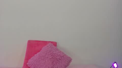 Tanisha online show from November 2025 03:50:02 AM