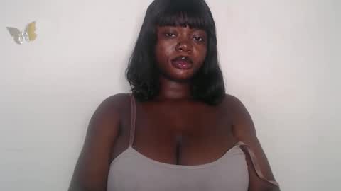 Amanda online show from October 2025 08:51:01 PM