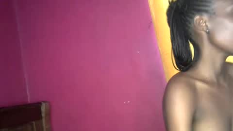 Snapshot of nasty_bee2 chatting on June 2026 12:29:02 PM NAS online show from June 2026 12:29:02 PM