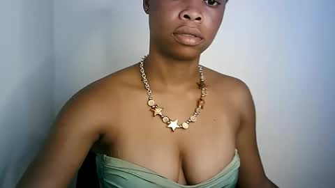 Snapshot of nasty_bella22 chatting on May 2026 10:04:01 PM nasty_bella22 online show from May 2026 10:04:01 PM