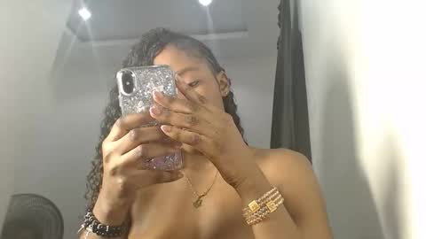 mamacita online show from September 2025 07:25:01 PM