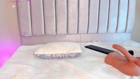 Deisy online show from March 2025 04:51:02 AM