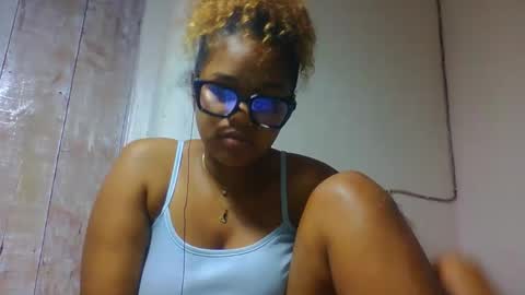 natachazz online show from March 2026 08:32:01 PM