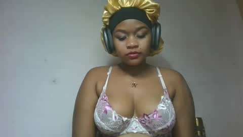 Snapshot of natachazz chatting on April 2026 04:34:01 PM natachazz online show from April 2026 04:34:01 PM