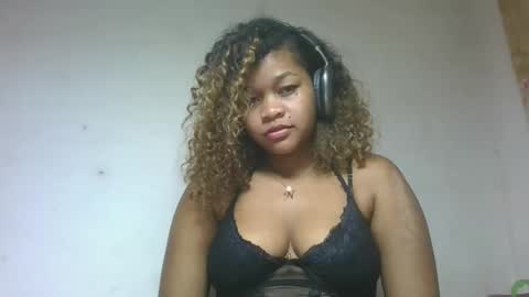 Snapshot of natachazz chatting on April 2026 10:34:02 PM natachazz online show from April 2026 10:34:02 PM
