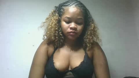 Snapshot of natachazz chatting on May 2026 05:23:01 AM natachazz online show from May 2026 05:23:01 AM