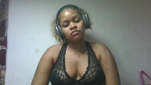 Snapshot of natachazz chatting on May 2026 10:51:02 PM natachazz online show from May 2026 10:51:02 PM