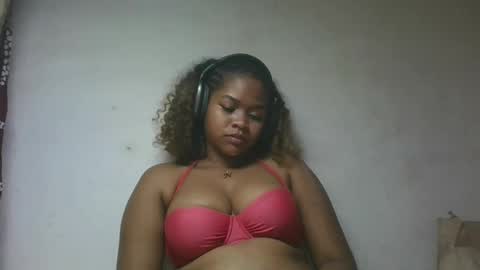 Snapshot of natachazz chatting on May 2026 09:42:01 PM natachazz online show from May 2026 09:42:01 PM