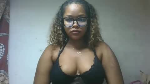Snapshot of natachazz chatting on May 2026 11:49:01 AM natachazz online show from May 2026 11:49:01 AM