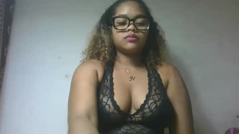 Snapshot of natachazz chatting on May 2026 11:18:01 AM natachazz online show from May 2026 11:18:01 AM