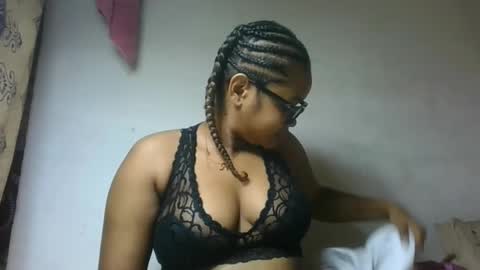 Snapshot of natachazz chatting on May 2026 07:04:02 AM natachazz online show from May 2026 07:04:02 AM