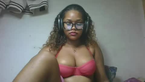 Snapshot of natachazz chatting on May 2026 06:14:02 PM natachazz online show from May 2026 06:14:02 PM