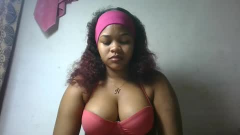 Snapshot of natachazz chatting on May 2026 08:43:02 AM natachazz online show from May 2026 08:43:02 AM