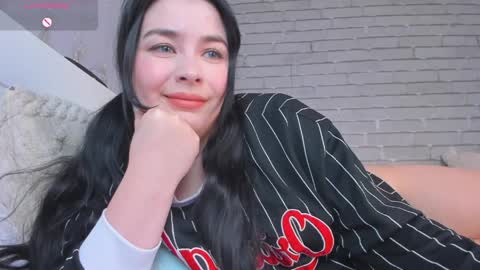 Nataly online show from April 2026 12:58:02 PM