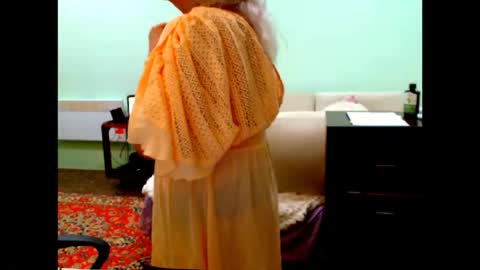 natali online show from September 2025 06:18:01 AM