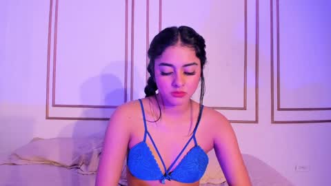 Snapshot of natalia_aguirre chatting on January 2025 06:35:01 PM Naty online show from January 2025 06:35:01 PM