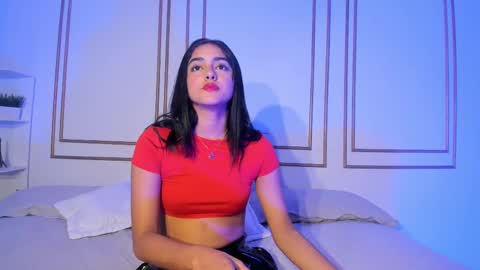 Snapshot of natalia_aguirre chatting on February 2025 01:41:01 PM Naty online show from February 2025 01:41:01 PM