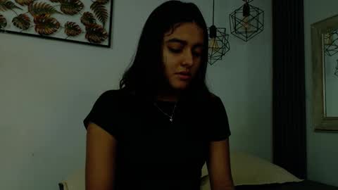 Snapshot of natalia_aguirre chatting on December 2025 11:59:01 AM Naty online show from December 2025 11:59:01 AM